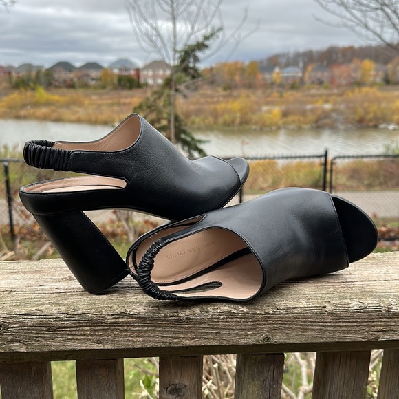 Stuart Weitzman size 8 black leather sling black open toe heels - Picture 2 of 2